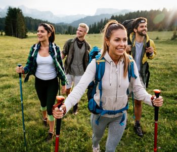 Group,Of,Fit,Healthy,Friends,Trekking,In,The,Mountains